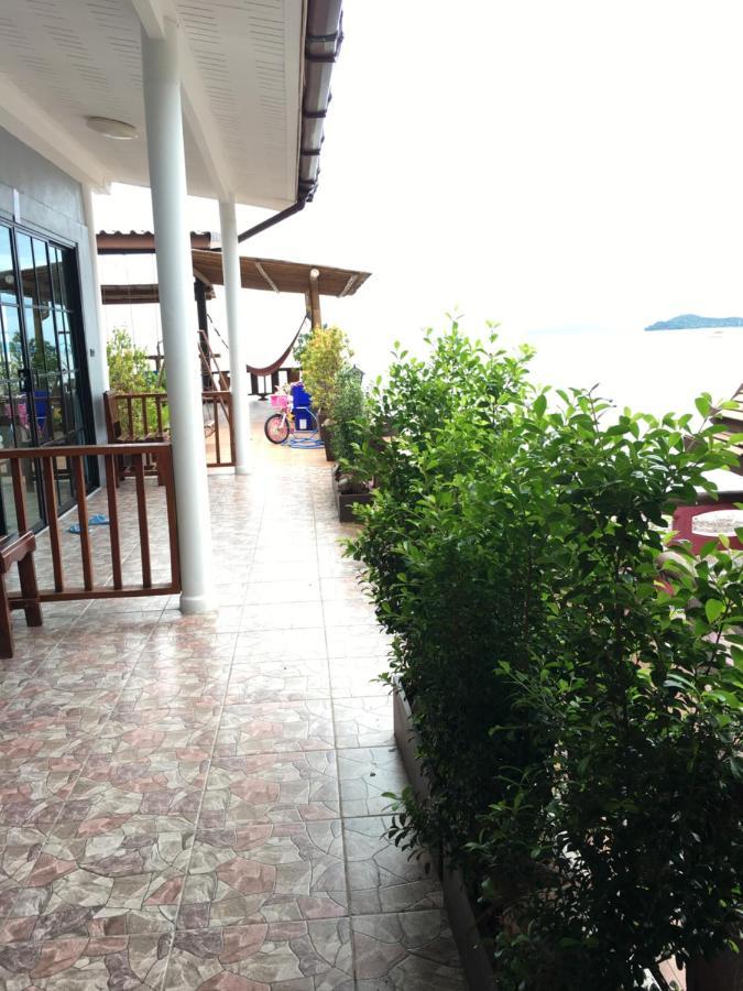 Apartamento Baan Purada Ko Lanta Exterior foto
